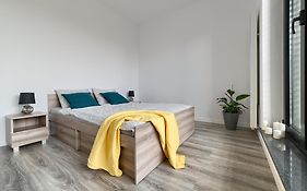 Gris Apartment